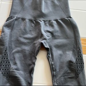 Seamless Leggings Size M